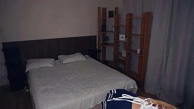 Snapshot of LenitaTumblin chatting on 10/07/25, 07:37 LenitaTumblin online show from 10/07/25, 07:37