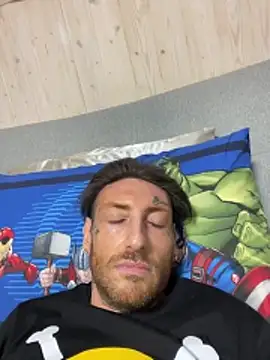 Snapshot of dennis89768 chatting on 02/19/26, 08:39 dennis89768 online show from 02/19/26, 08:39