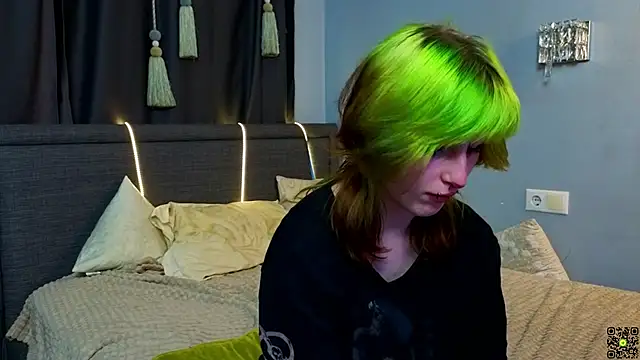 KandraCruser online show from 10/13/25, 08:32