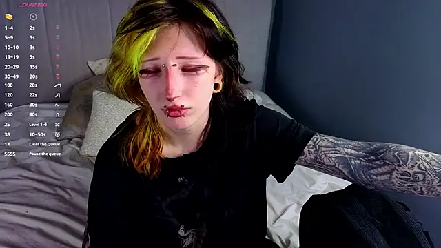 KandraCruser online show from 11/21/25, 08:08