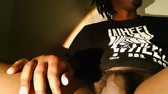 logan1843 online show from 04/07/26, 04:42