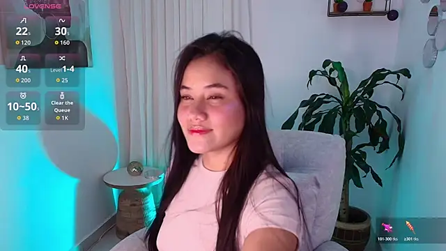 AlisxxnFx online show from 11/07/25, 03:22