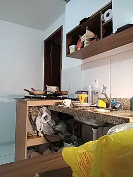 ApenasLys online show from 11/18/25, 07:28