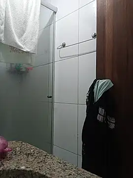 ApenasLys online show from 12/04/25, 11:37