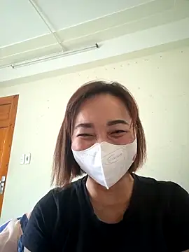 Thuhien20 online show from 09/10/25, 06:45