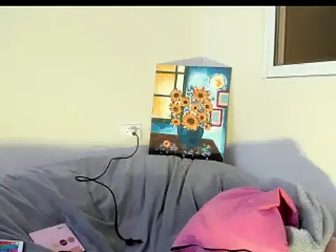 SophiaBloss online show from 05/27/26, 09:22