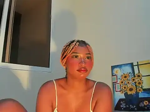 SophiaBloss online show from 05/31/26, 07:47