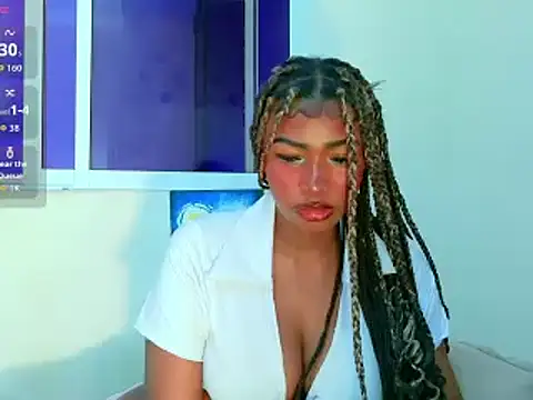 SophiaBloss online show from 07/19/26, 02:31