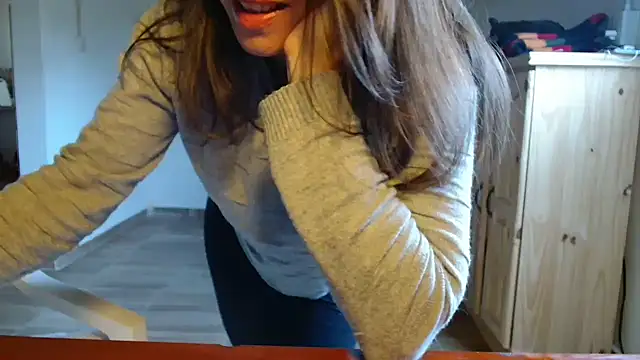Missforever online show from 05/16/26, 07:57