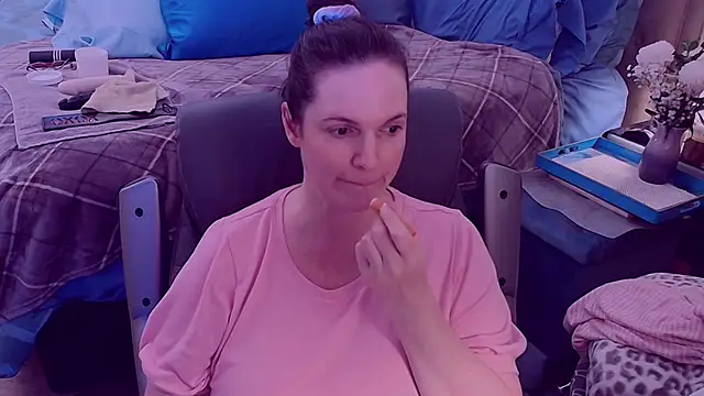 Snapshot of ninajaymes chatting on 03/02/25, 06:24 ninajaymes online show from 03/02/25, 06:24