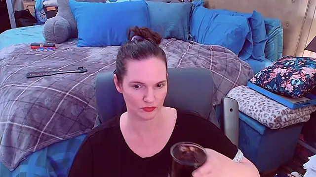 ninajaymes online show from 02/04/26, 09:37