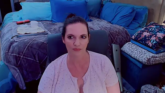 ninajaymes online show from 06/10/26, 10:00