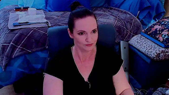 ninajaymes online show from 07/06/26, 07:05