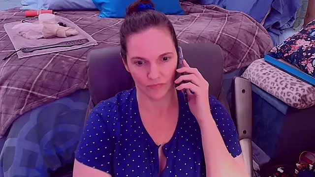 ninajaymes online show from 12/17/25, 10:48