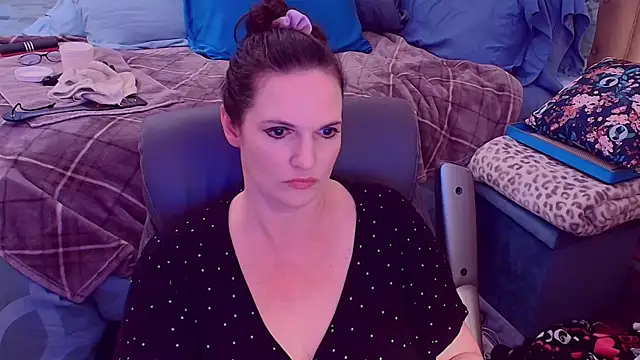 ninajaymes online show from 12/14/25, 09:09