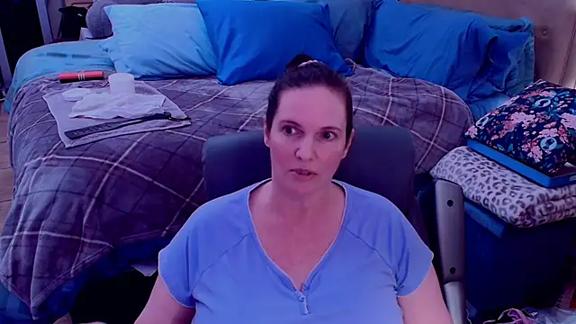 ninajaymes online show from 04/21/26, 01:42