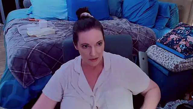 ninajaymes online show from 06/08/26, 01:28