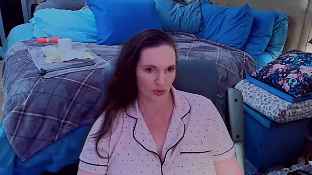 ninajaymes online show from 06/04/26, 10:47