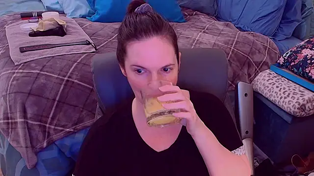 ninajaymes online show from 11/14/25, 02:15