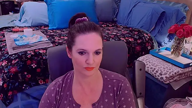 Snapshot of ninajaymes chatting on 10/03/25, 11:17 ninajaymes online show from 10/03/25, 11:17