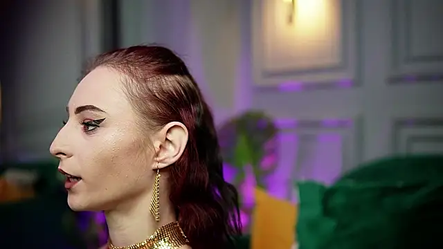 SaraiAngel online show from 11/12/25, 09:07