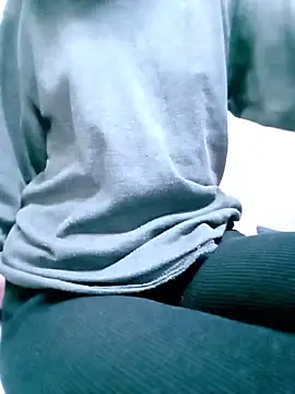 miss raavy online show from 01/12/26, 04:03