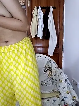 miss raavy online show from 03/25/26, 04:50