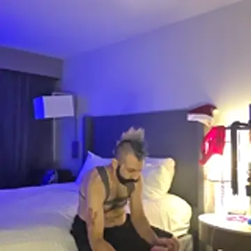 Longdongsilver 323 online show from 12/21/25, 04:36