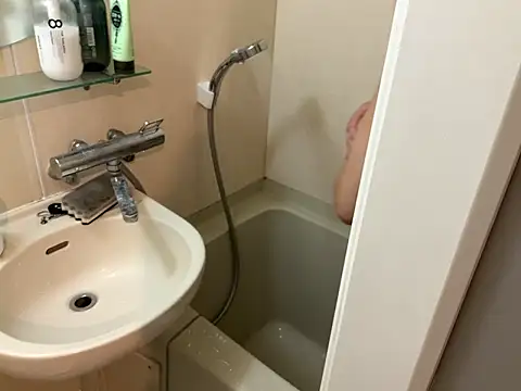 Nakadashi-kun online show from 10/26/25, 12:16