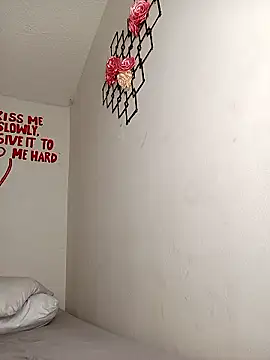 MilaFyre online show from 01/09/26, 01:56