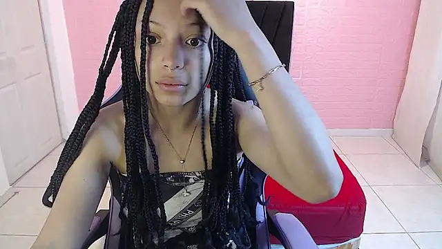 EIVIY1609 online show from 11/18/25, 01:58