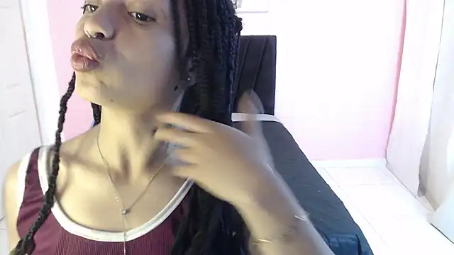 EIVIY1609 online show from 12/04/25, 02:27