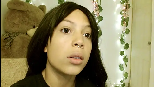 EIVIY1609 online show from 10/13/25, 01:45