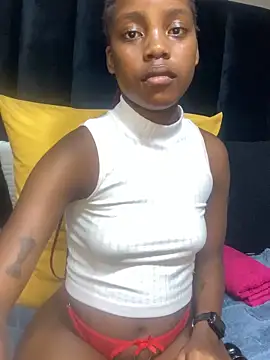 Littlebunny33 online show from 03/28/26, 07:04