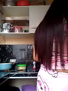 EAAM1xh online show from 09/28/25, 03:08