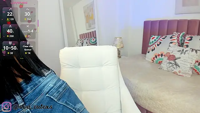 Snapshot of AvaScott_ chatting on 11/27/25, 05:02 AvaScott online show from 11/27/25, 05:02