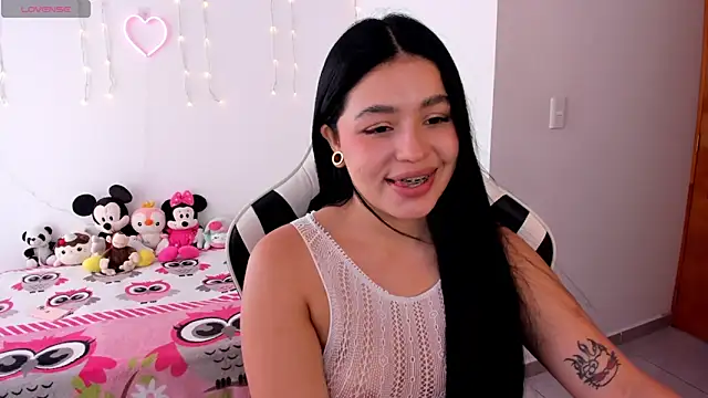 AvaScott  online show from 01/06/26, 06:56