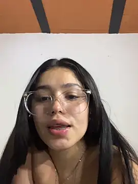 Snapshot of AvaScott_ chatting on 11/18/25, 05:22 AvaScott online show from 11/18/25, 05:22