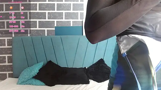 Chloe Brown3 online show from 11/30/25, 06:09