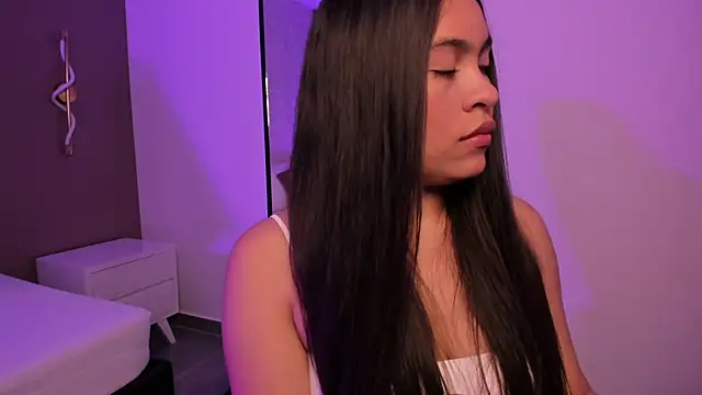 allie bruce online show from 04/11/26, 02:41