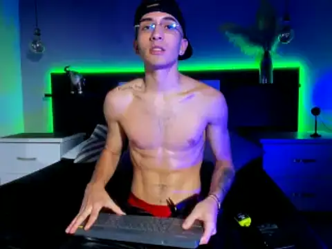 eriikjoness online show from 11/29/25, 09:15