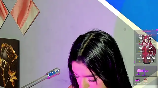 lau-hot online show from 11/22/25, 07:24