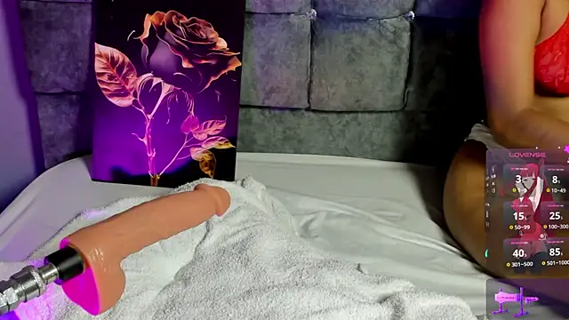 lau-hot online show from 11/14/25, 08:12