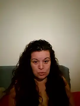 PerleRaree online show from 05/06/26, 08:57