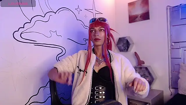 Trinity Knox online show from 10/25/25, 04:18