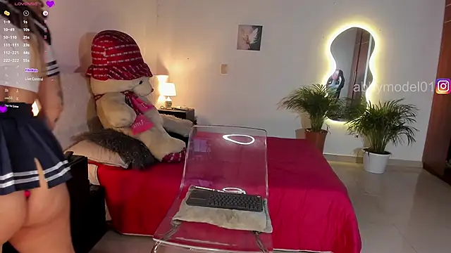 AbbyModel01 online show from 11/12/25, 05:17