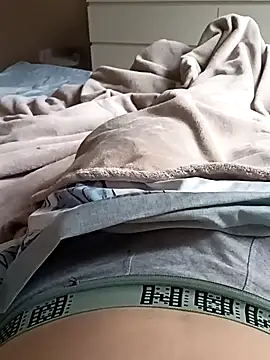 NiceBadgera online show from 04/11/26, 07:45