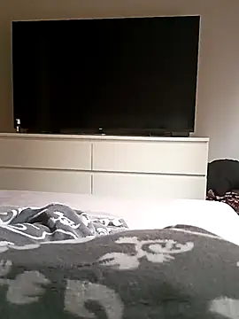 NiceBadgera online show from 10/12/25, 10:38