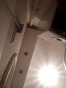 NiceBadgera online show from 12/19/25, 07:22