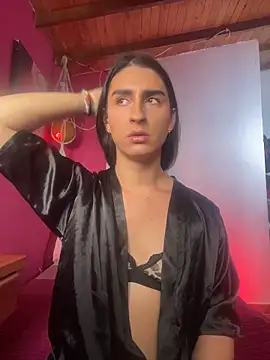 Snapshot of lola_diez chatting on 10/14/25, 07:25 lola diez online show from 10/14/25, 07:25